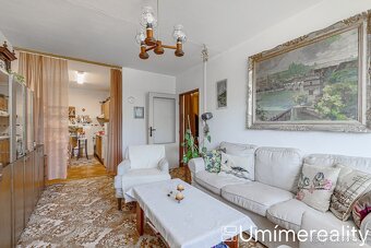 Prodej byty 3+kk, 65 m2 - Praha - Petrovice, ev.č. Rezlerova - 8
