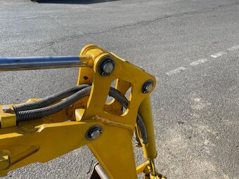 Minibagr Yanmar SV08 rychloupínač 4x lžíce. TOP - 8
