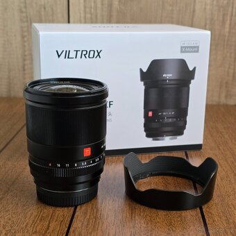 Fujifilm X-S10 - 4 objektívy - 8