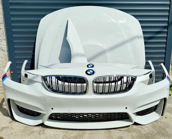 BMW M3 f80 M4 f82 LCI Světlo kapota naraznik blatnik - 8