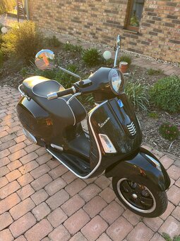 Vespa GTS Super 300 - 8