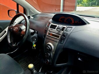 Toyota Yaris 1.3 VVT-i 74kw 5dv. - 8