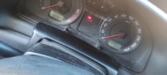Škoda Superb 1Tdi, 74 je, sedan - 8