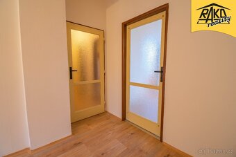 Pronájem bytu 2+1 54 m² - Trutnov, Kryblice - 8