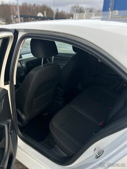ŠKODA RAPID 1.4 TDi r.v.2016 // nova stk - striky // - 8
