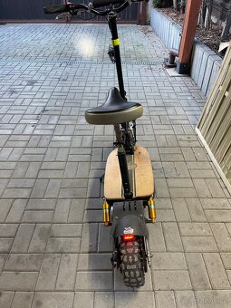 Elektrická koloběžka Nitro scooter - 8
