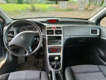 Peugeot 307 SW - 8