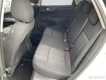 Citroën C4 1.4i , 70 kW benzín, 2013 - 8