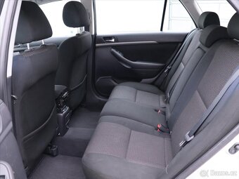 Toyota Avensis 2,2 D4-D 110 kW STK 4/26 (2007) - 8