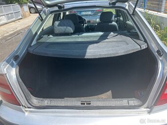 Prodám Škoda Octavia 1.9 TDi Ambiente, 1. majitel, tažné zař - 8