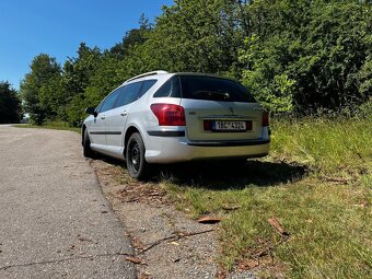 Peugeot 407 SW - 8
