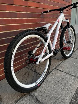 Cachet custom dětský dirt jump - 8
