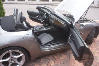 BMW Z4 2.5i (141kw) manuál, dovoz DE, XENONY, SUPER STAV - 8