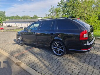 Octavia RS - 8