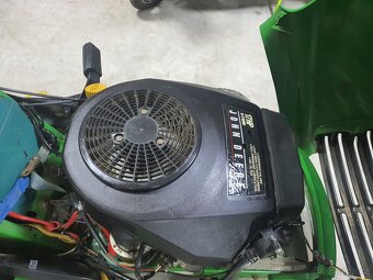 Sekací traktor John Deere LTR 180 - 8