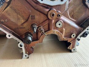 Blok motoru z BMW X5 4.8 IS e53 - 8