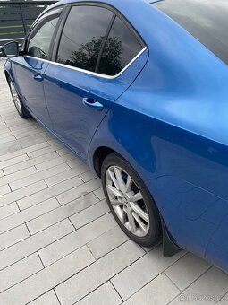 Škoda Octavia 3, 2.0 TDI 110 kw - sedan - modrá, tažné - 8