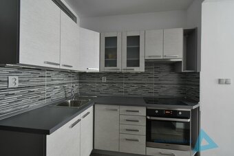 Výhodná koupě moderního bytu 2kk v srdci Krkonoš - 8