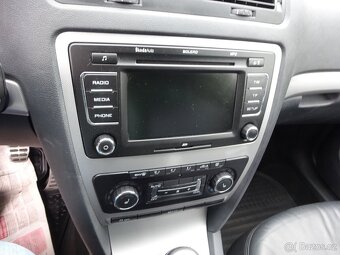 Škoda Octavia 1.4 TSI r.v.2011 (90 kw) serviska - 8