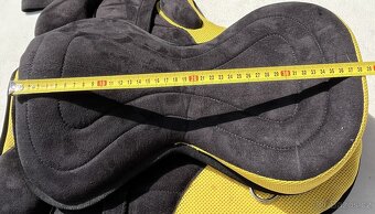 Bezkostrové FreeMax sedlo žluté - 8
