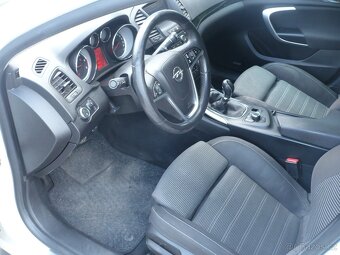 Opel Insignia 2.0 CDTi - 8