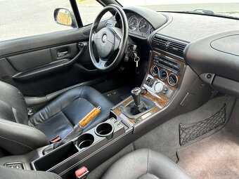 Bmw z3 3.0i facelift manual - 8