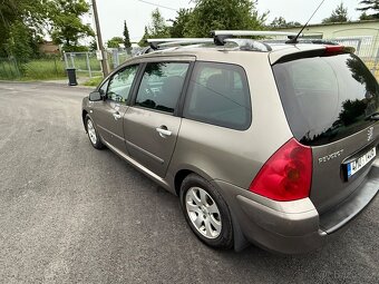 Peugeot 307 - 8