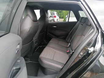 Toyota Corolla 1.8 Hybrid Premium, 88 502KM - 8