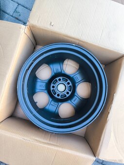 ARTEC OCELOVÉ DISKY 7,5J x 16H2 - 8