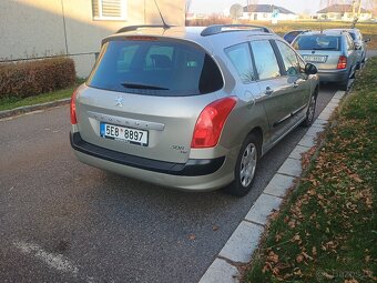 Peugeot 308 sw benzín - 8