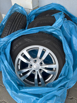 Originální sada kol na discích, Nokian 215/70 včetně TPMS - 8