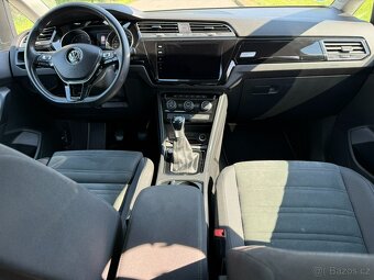 VW Touran Highline 2.0TDi manuál 110kw m.ř.2021 - 8