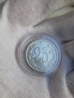 25 hal 1964. - 8