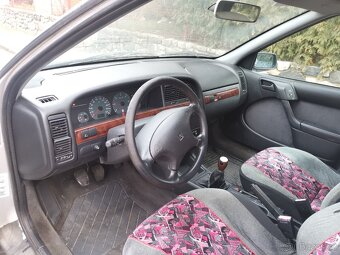 Prodám Citroen Xantia 2.0 HDi 1999 80kw Typ X 1RHZ F - 8