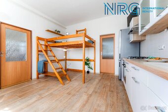 Prodej bytu 2 + 1 90 m² Plotiště nad Labem - 8