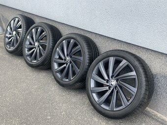 Škoda ALU R18 BRIDGESTONE - 8