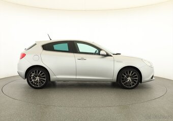 Alfa Romeo Giulietta 1.4 T, 2011, 113 045 km - 8