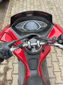 Honda pcx 125 - 8