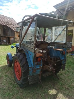 Zetor 25 - 8