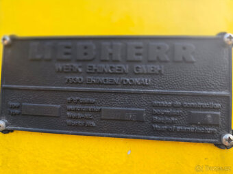 Autojeřáb Liebherr LTM 1025 - 8