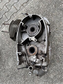Jawa 250 pérák - ZBROJOVKA - FJ, kartery - 8