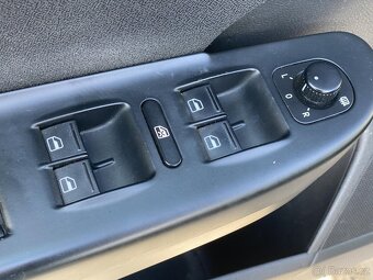 Volkswagen Passat 2.0TDi , 103 kW nafta, 2010 - 8