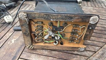historické telefony tesla - 8