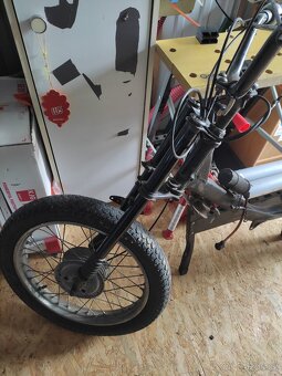 Jawa 23 mustang - 8