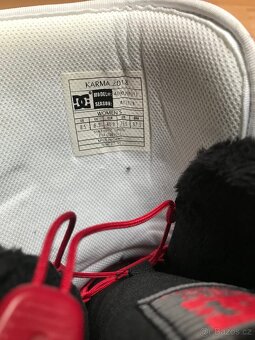 Dámské/dívčí snowboardové boty značky DC Karma, vel 40 - 8