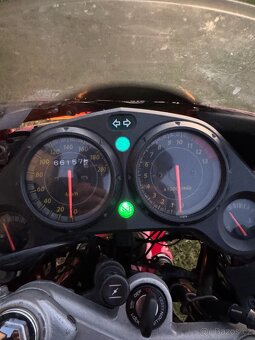 Honda CBR125r 2004 - 8