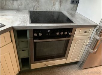 Venkovská kuchyně mintová/krémová, se spotřebiči,5609 - 8