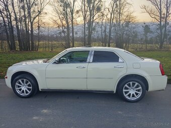CHRYSLER 300C 5.7HEMI AWD VÝMĚNA MOŽNÁ - 8