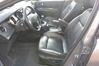 PRODÁM Peugeot 5008 2.0BlueHDi ALLURE 7míst 110kW - 8