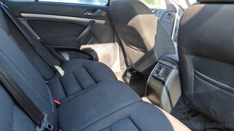 Škoda Octavia 2 combi 2.0TDI 103kW - 8